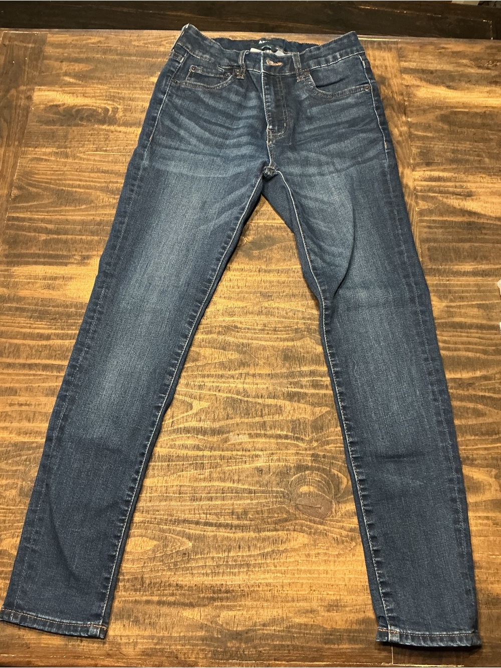 Women's Skinny Jeans in Dark Blue Wash